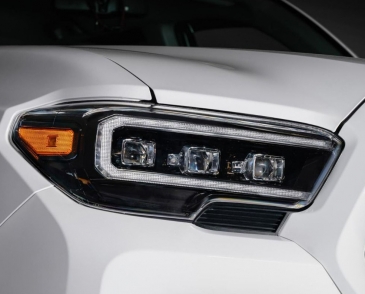 Form Sequential LED Projector Headlights, Pair, For 2016-2023 Toyota Tacoma